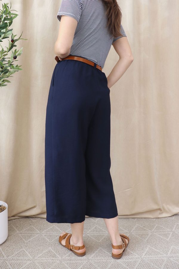 pantalon-femme-leger-marine-chic-fait-au-quebec-marilou-design