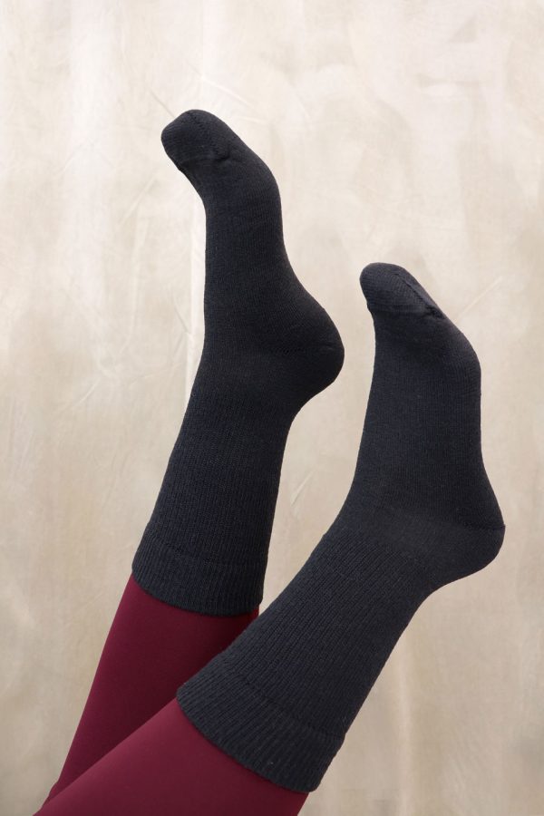 chausette-tout-aller-duray-femme-laine-merinos-noir-fait-au-canada